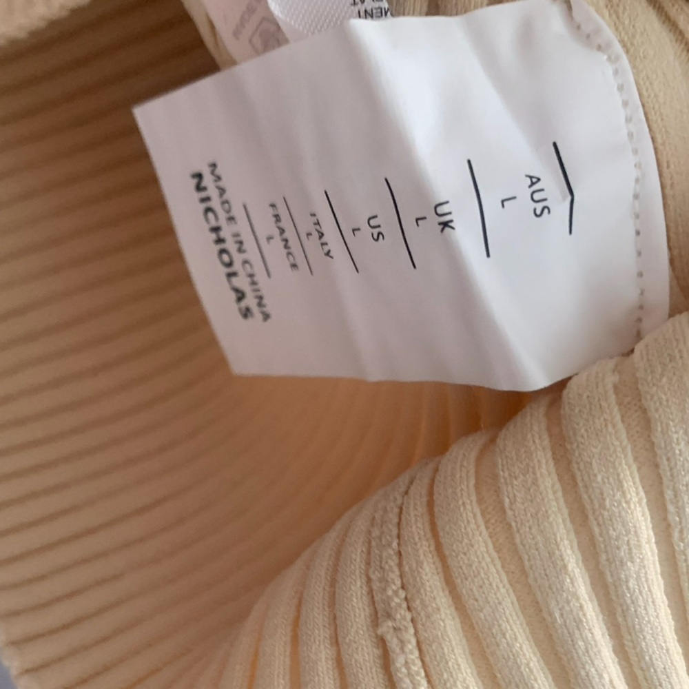 NWT - Nicholas Janine Ribbed Knit Cage Detail Top COCONUT CREAM - Picture 5 of 5